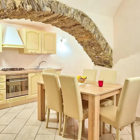 Apartment The Guitar Man Cave Villa Faraldi